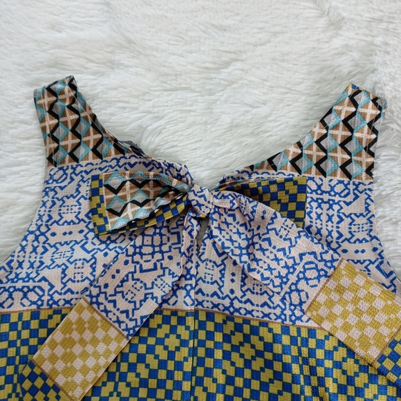 The Limited Women Geometric Print Blouse Size Medium - Picture 4 of 7